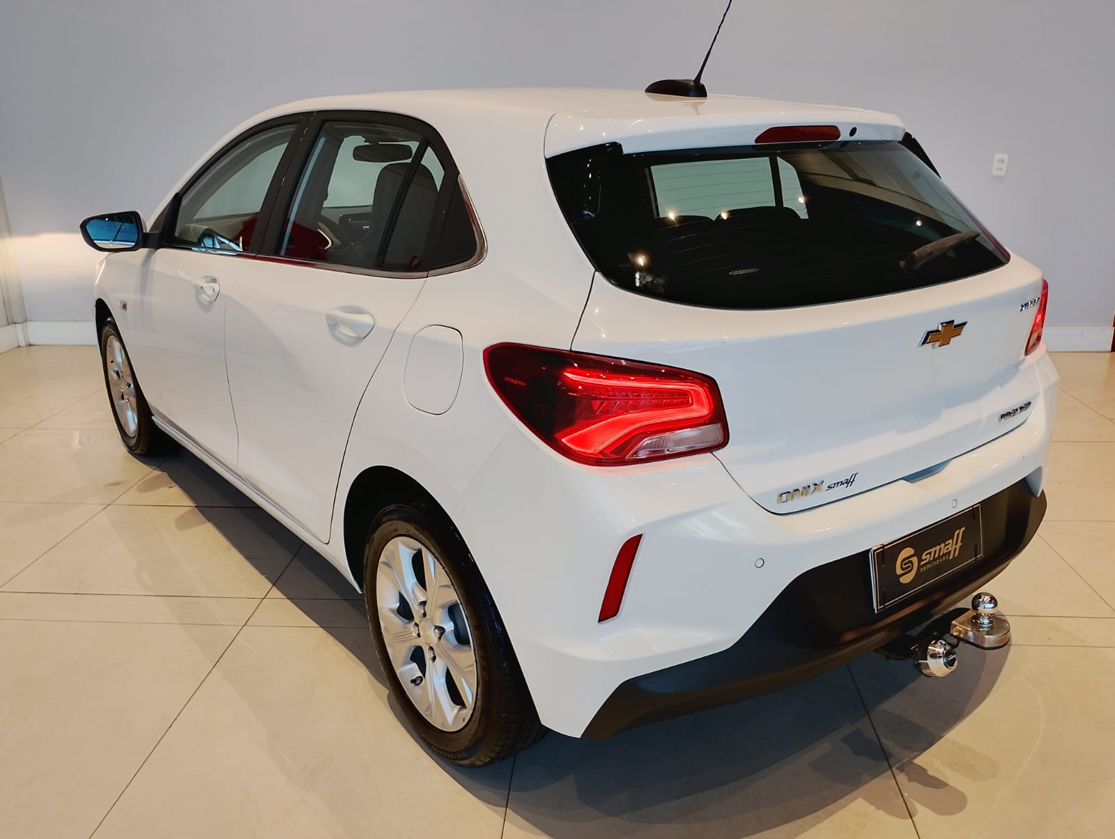 GM - Chevrolet-ONIX-ONIX HATCH PREM. 1.0 12V TB Flex 5p Aut.