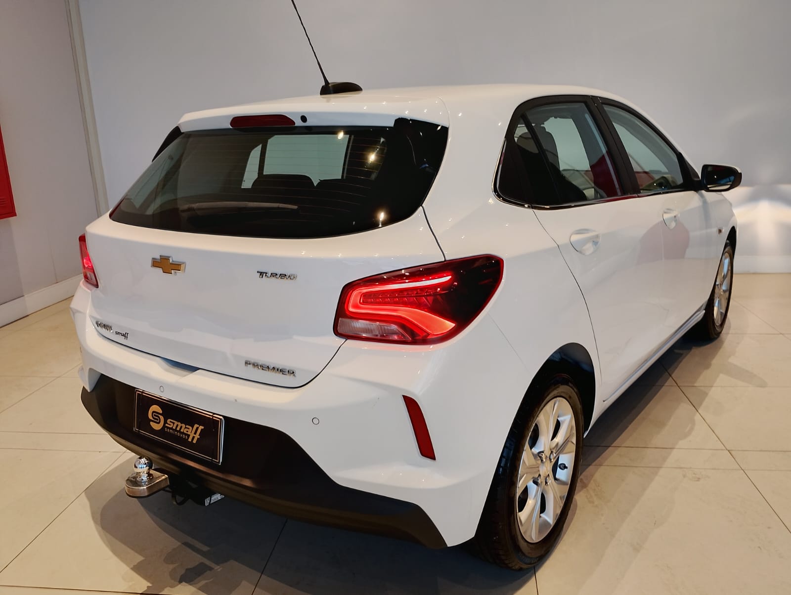 GM - Chevrolet-ONIX-ONIX HATCH PREM. 1.0 12V TB Flex 5p Aut.