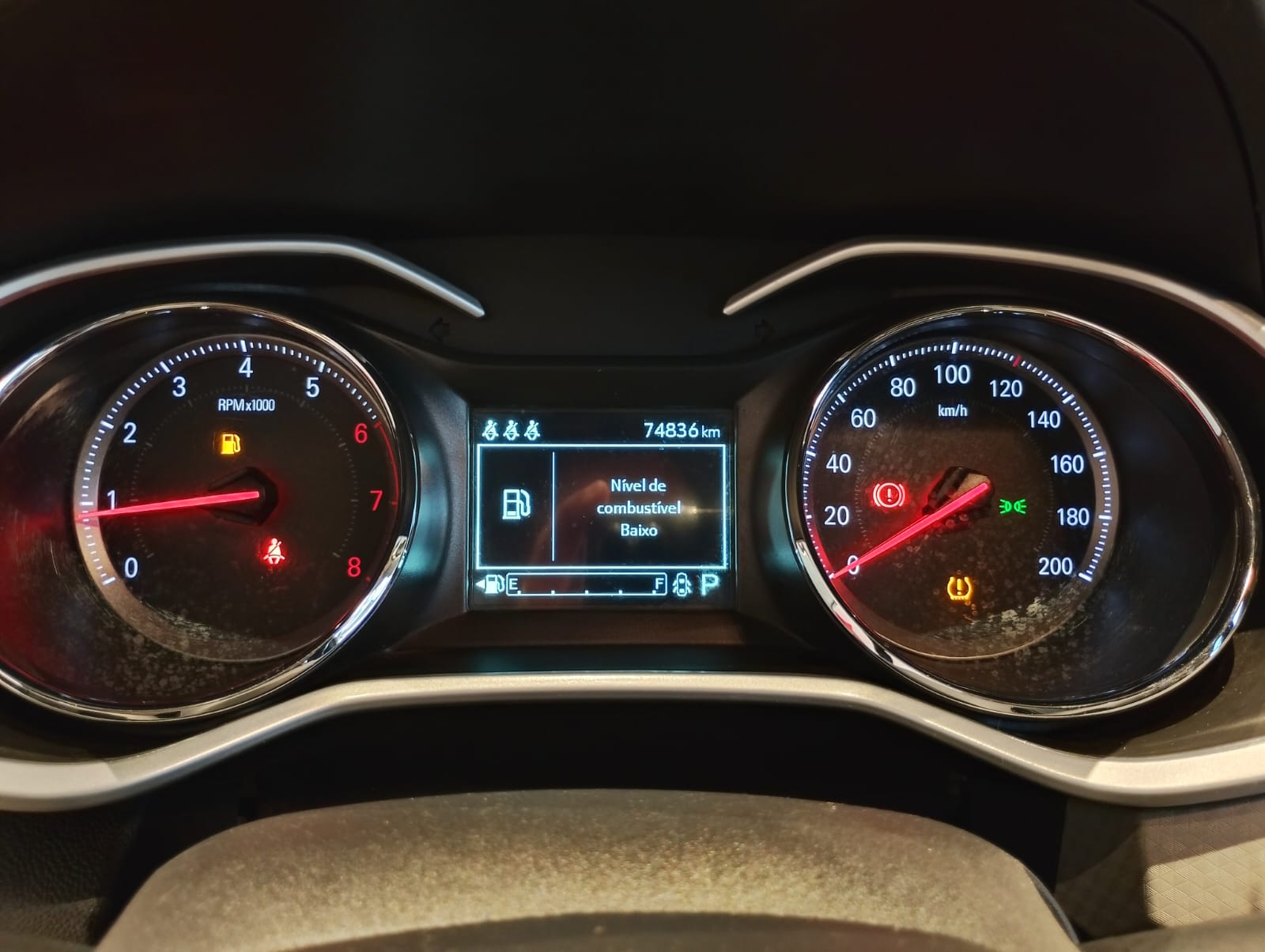 GM - Chevrolet-ONIX-ONIX HATCH PREM. 1.0 12V TB Flex 5p Aut.