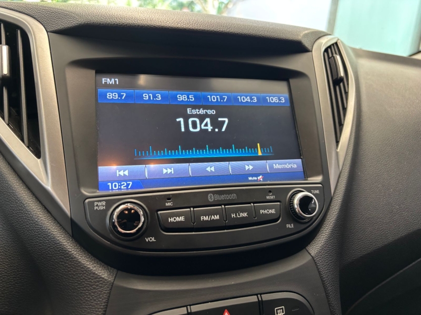 Hyundai-HB20X-1.6 16V STYLE FLEX 4P AUTOMÁTICO