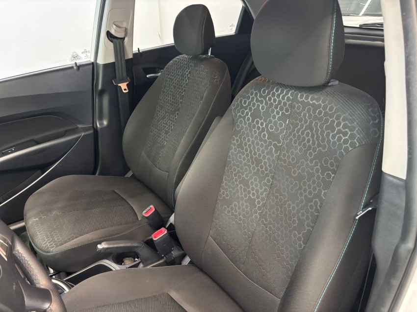 Hyundai-HB20X-1.6 16V STYLE FLEX 4P AUTOMÁTICO