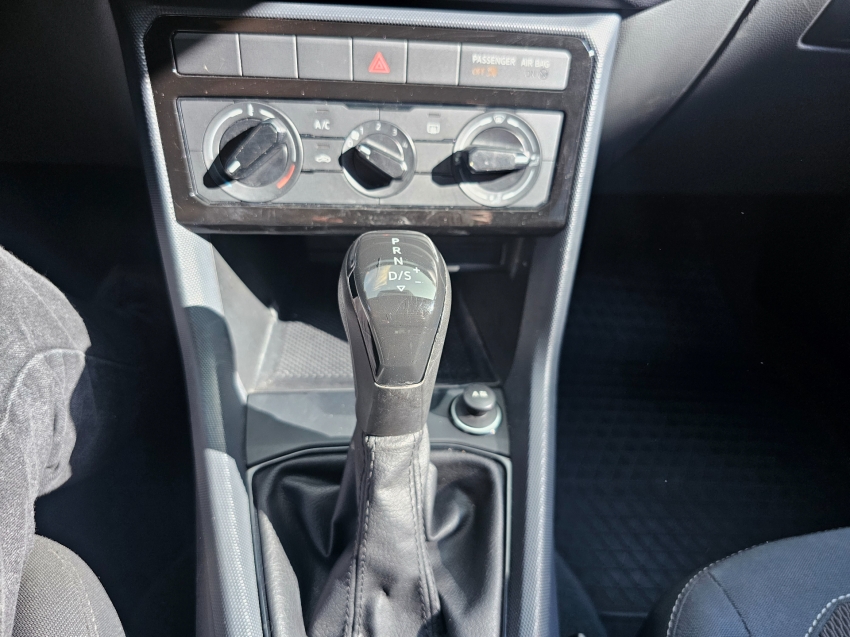 VW - Volkswagen-T-CROSS-1.0 200 TSI TOTAL FLEX SENSE AUTOMÁTICO