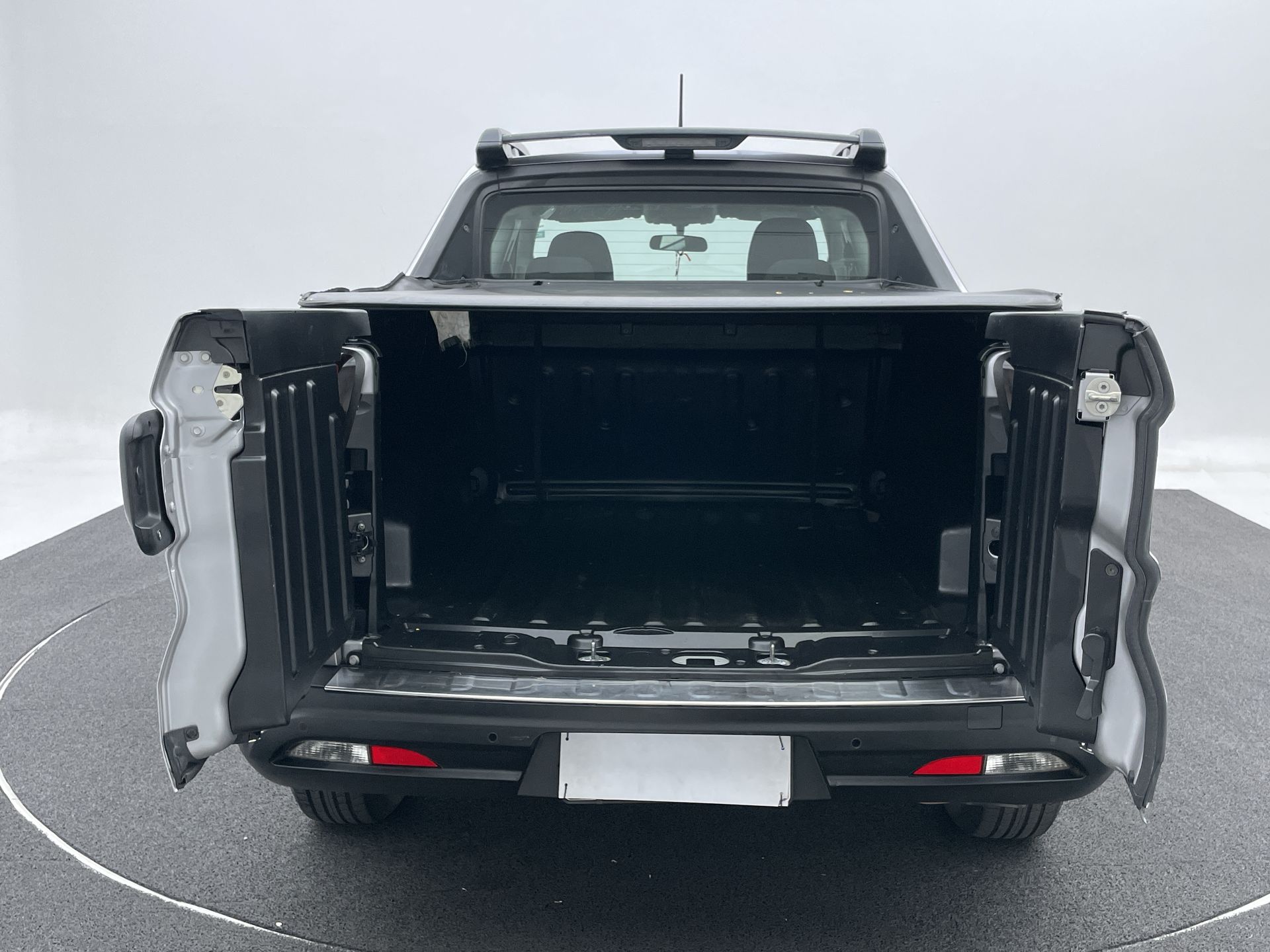 Fiat-TORO-Toro Freedom 1.8 16V Flex Aut.