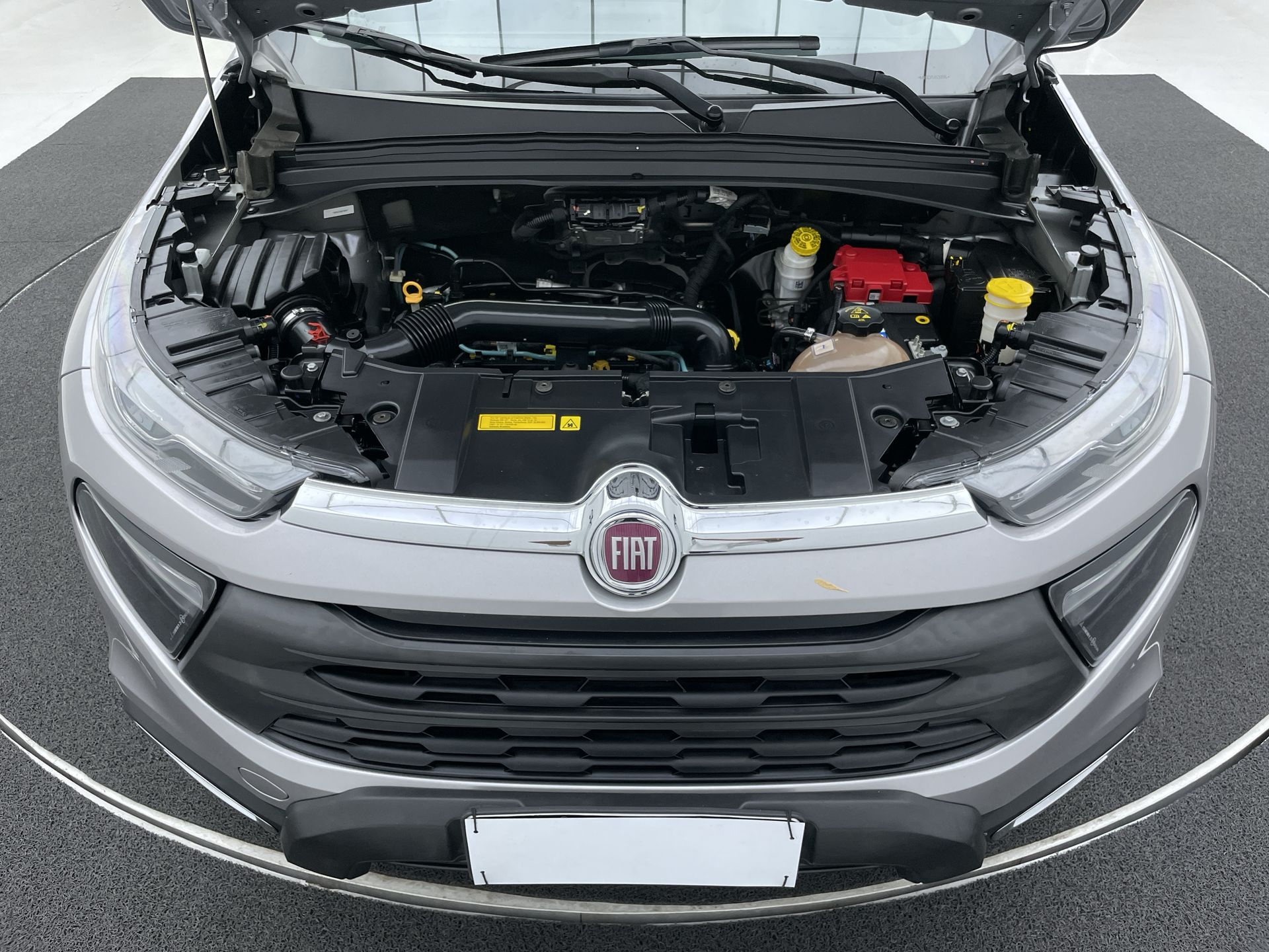 Fiat-TORO-Toro Freedom 1.8 16V Flex Aut.