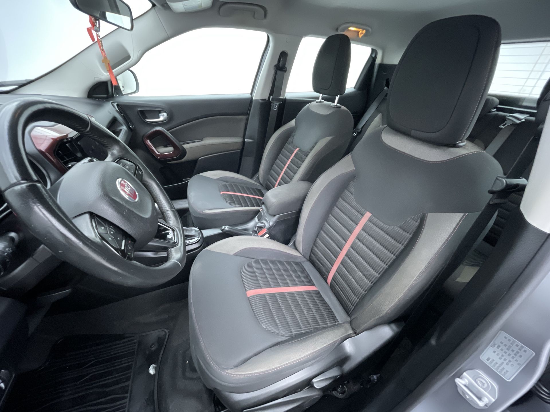 Fiat-TORO-Toro Freedom 1.8 16V Flex Aut.