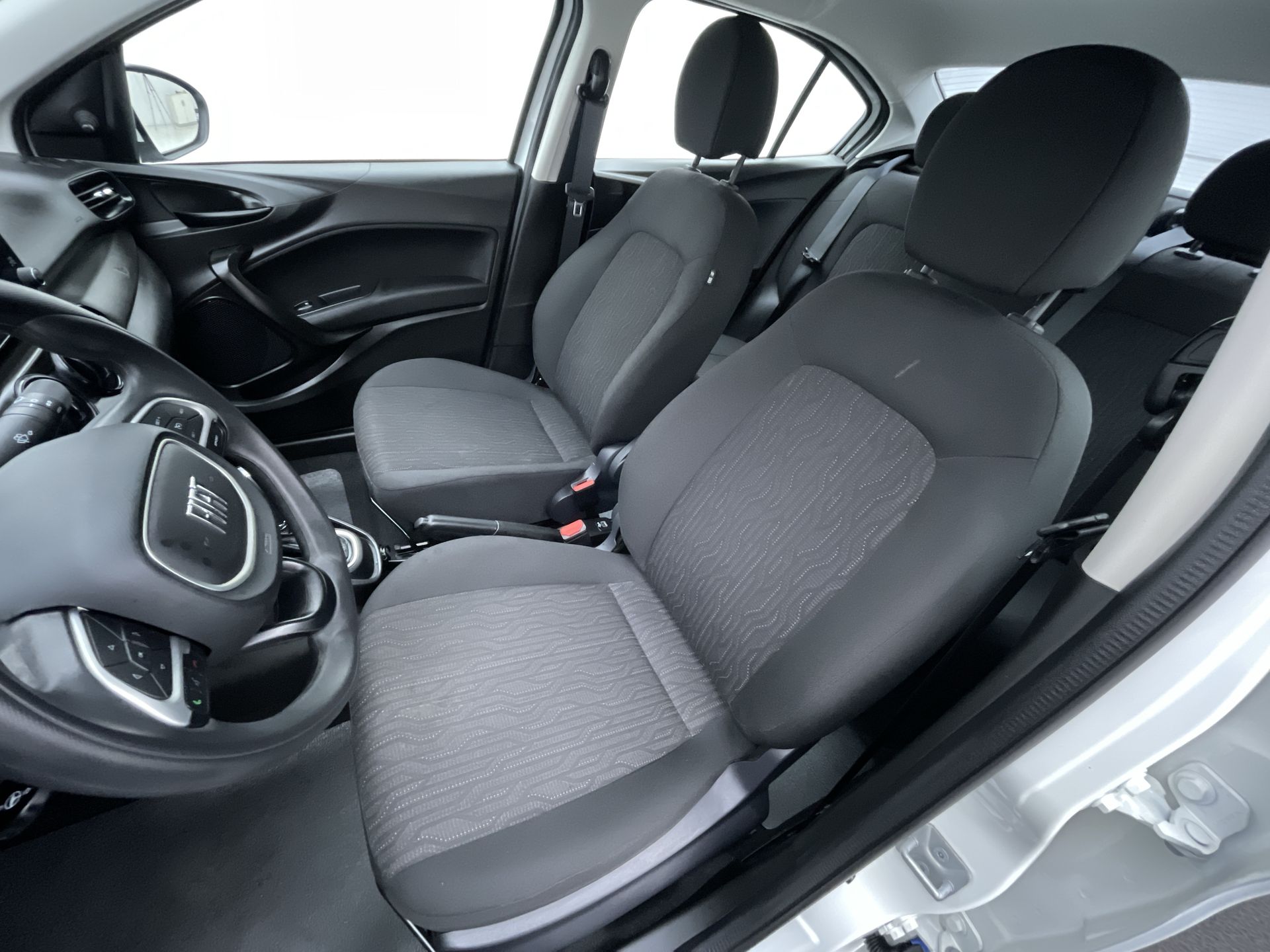 Fiat-CRONOS-CRONOS DRIVE 1.3 8V Flex