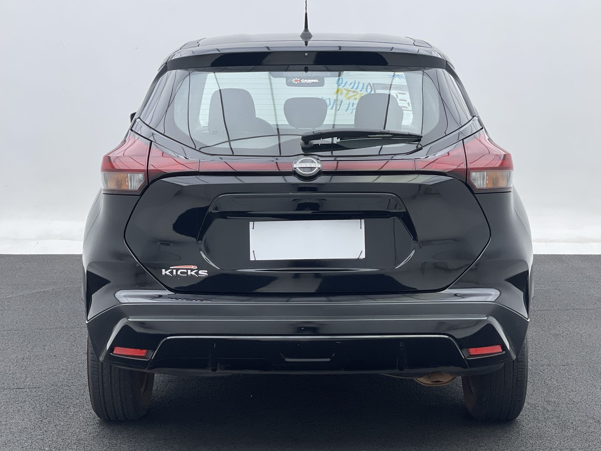 KICKS Active 1.6 16V Flex Aut.