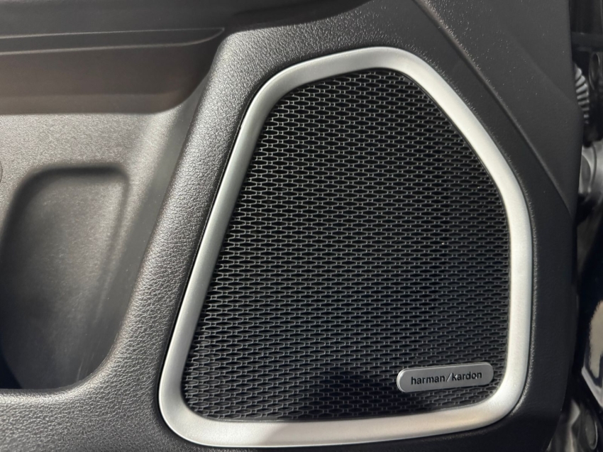 Jeep-COMMANDER-2.0 HURRICANE 4 TURBO GASOLINA BLACKHAWK AT9