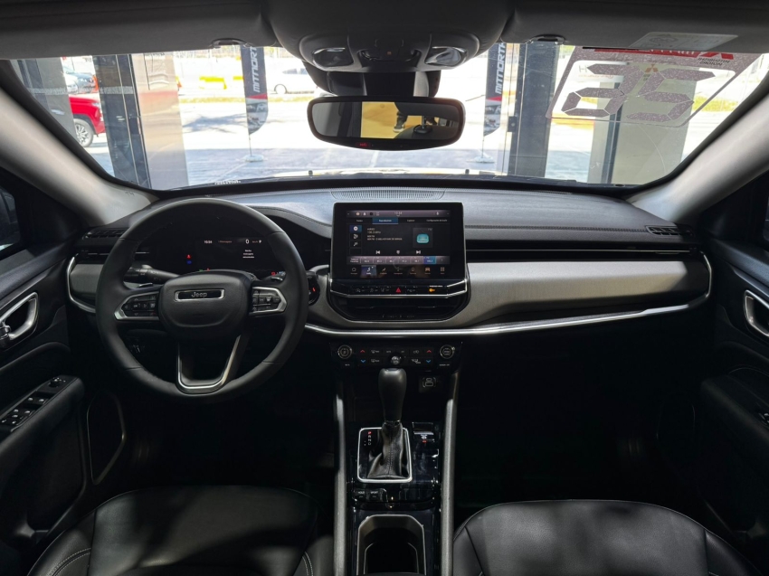 Jeep-COMPASS-1.3 T270 TURBO FLEX LONGITUDE AT6