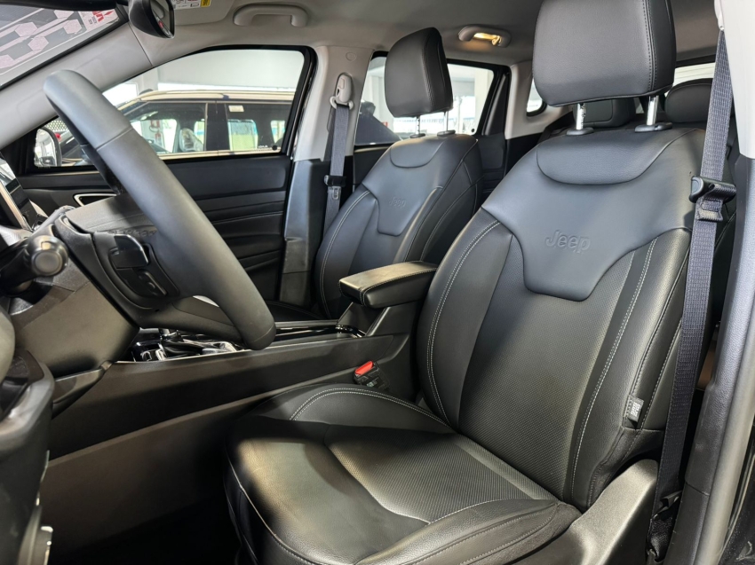 Jeep-COMPASS-1.3 T270 TURBO FLEX LONGITUDE AT6