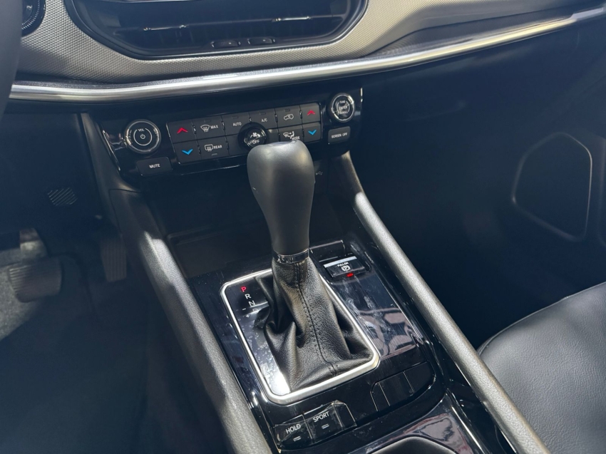 Jeep-COMPASS-1.3 T270 TURBO FLEX LONGITUDE AT6