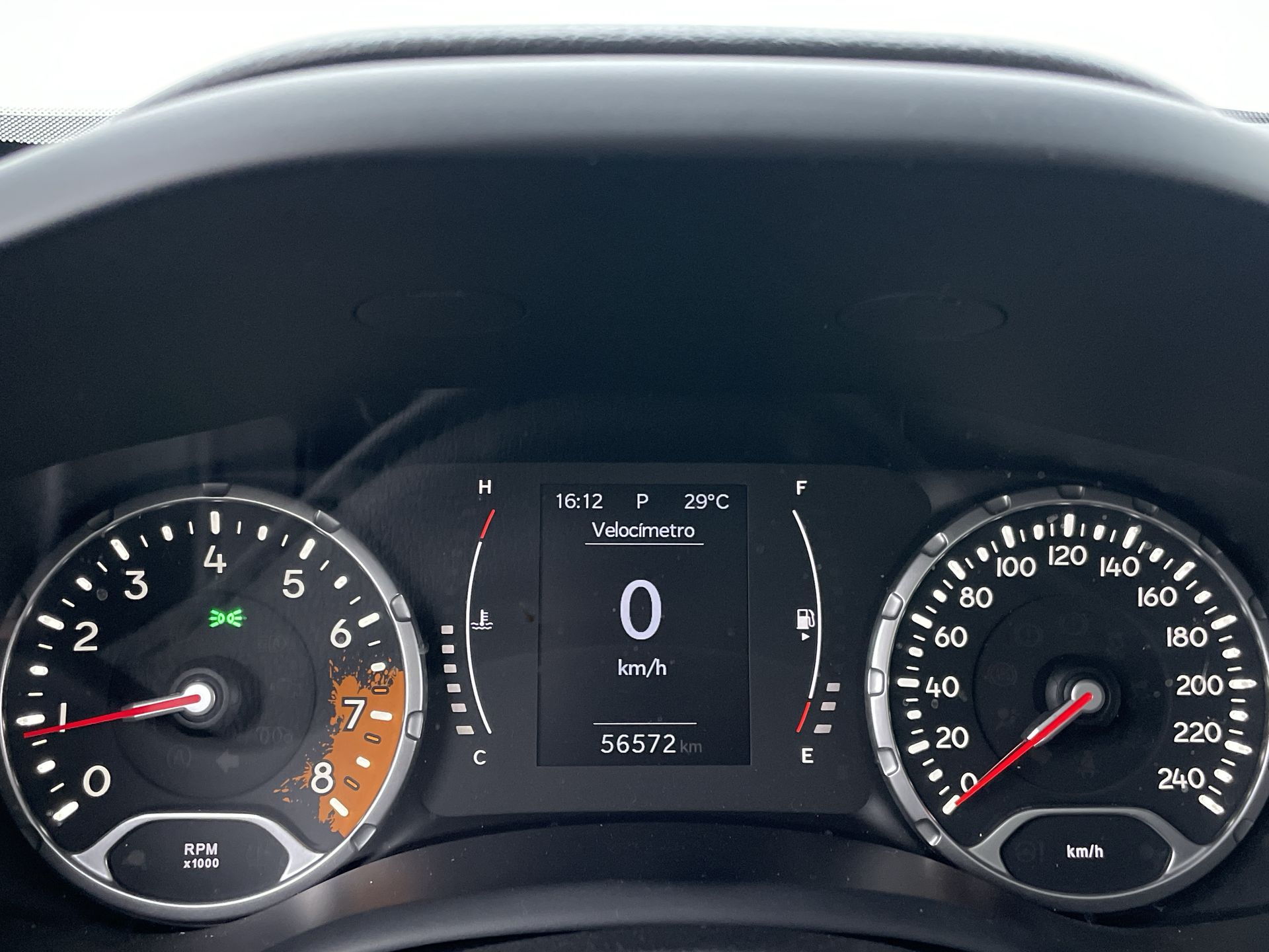 Jeep-RENEGADE-Renegade Longitude 1.8 4x2 Flex 16V Aut.