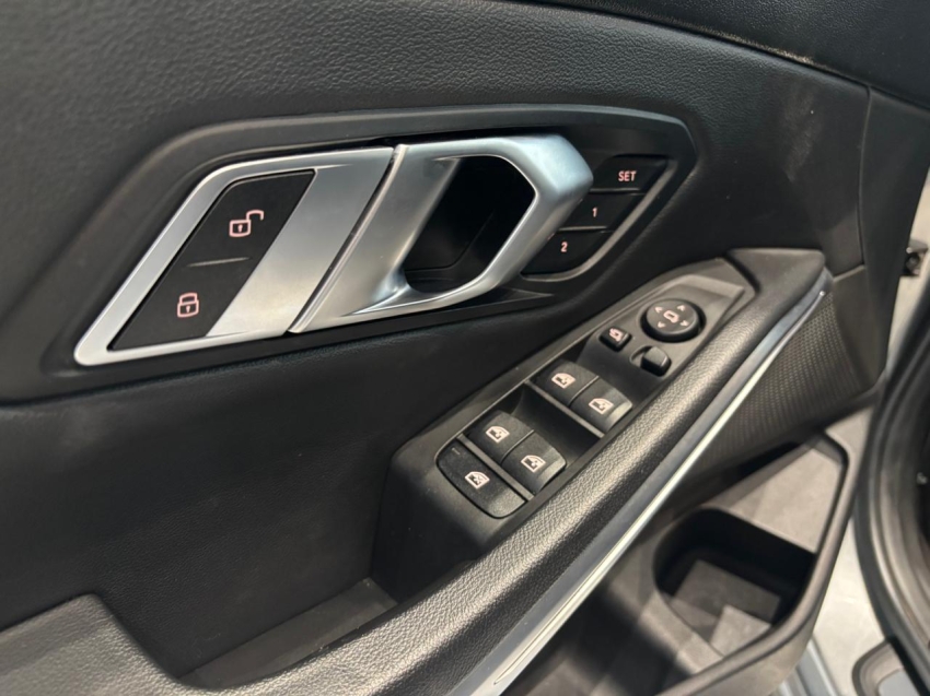 BMW-320i-2.0 16V TURBO FLEX GP AUTOMÁTICO