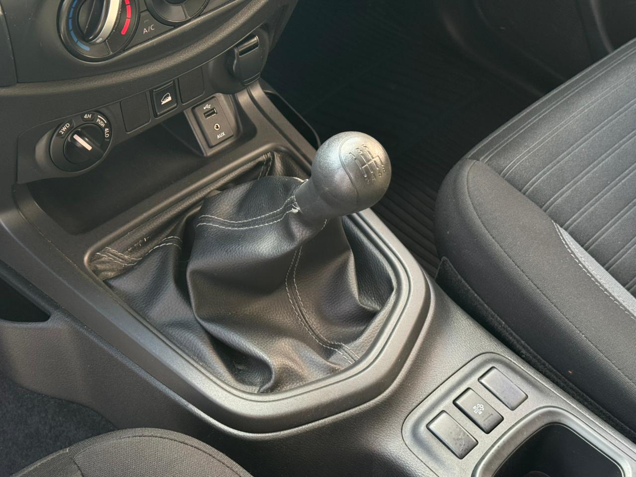 Nissan-FRONTIER-Frontier S CD 4x4 2.3 TB Diesel Mec.