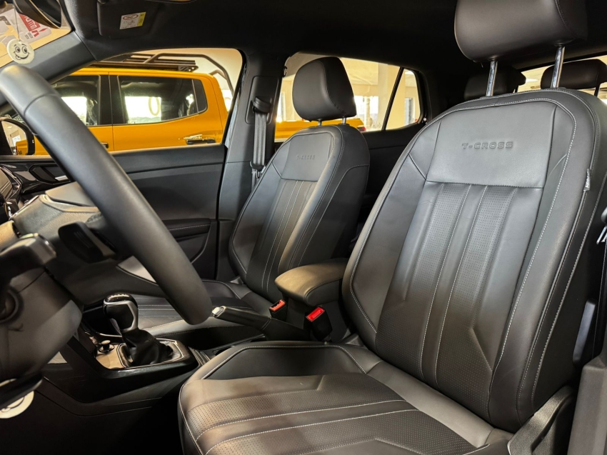 VW - Volkswagen-T-CROSS-1.4 250 TSI TOTAL FLEX HIGHLINE AUTOMÁTICO