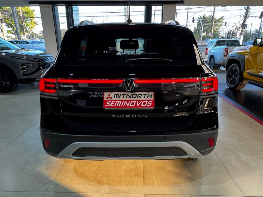 VW - Volkswagen-T-CROSS-1.4 250 TSI TOTAL FLEX HIGHLINE AUTOMÁTICO