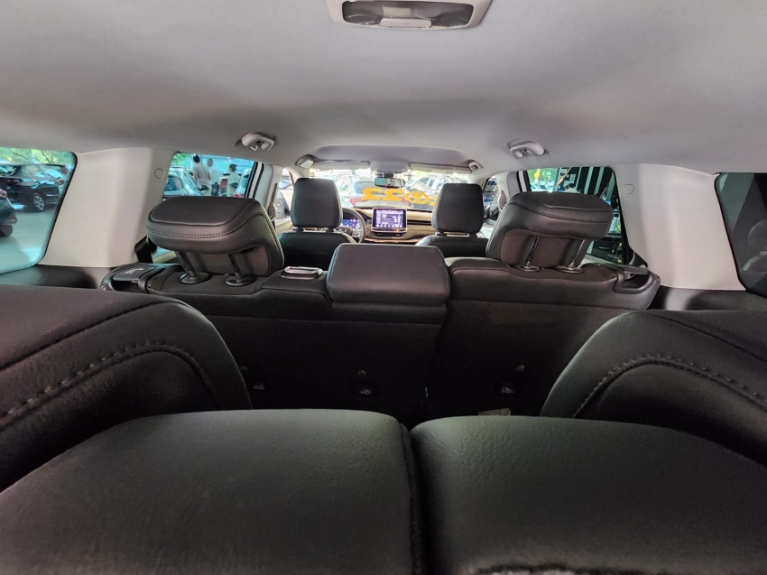 Jeep-COMMANDER-2.0 TD380 TURBO DIESEL LIMITED AT9