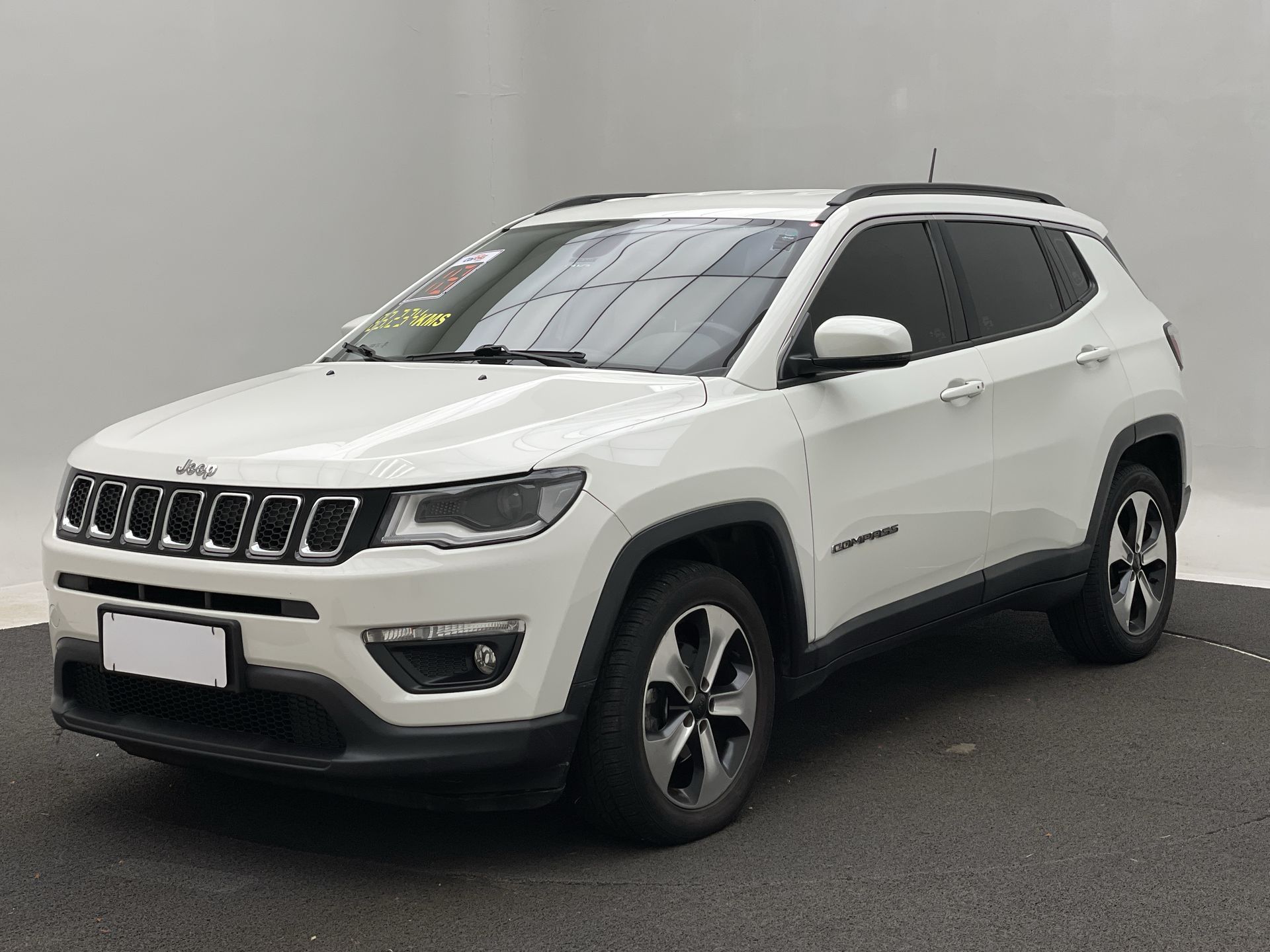 Jeep-COMPASS-COMPASS LONGITUDE 2.0 4x2 Flex 16V Aut.