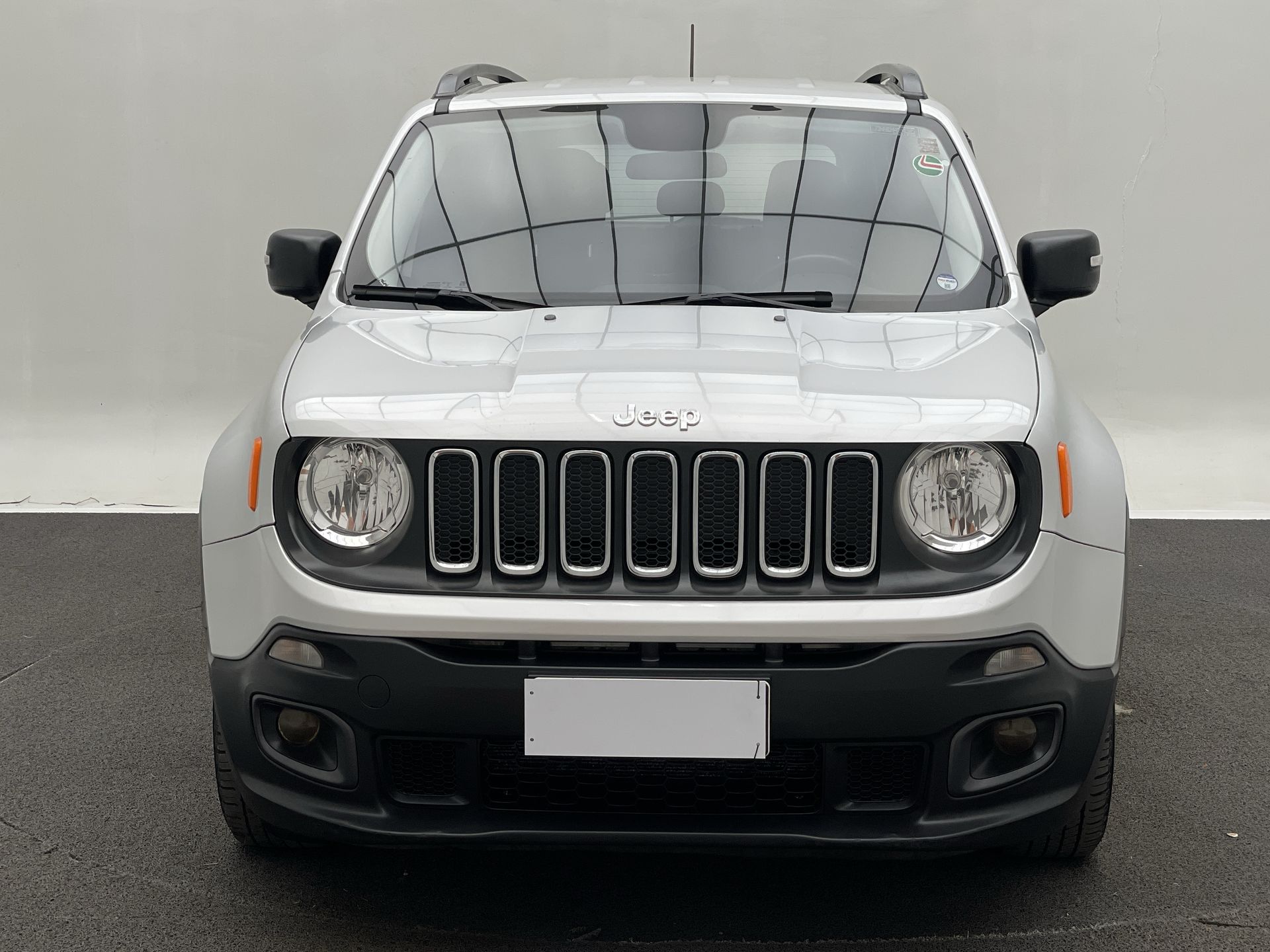 Renegade Sport 1.8 4x2 Flex 16V Aut.