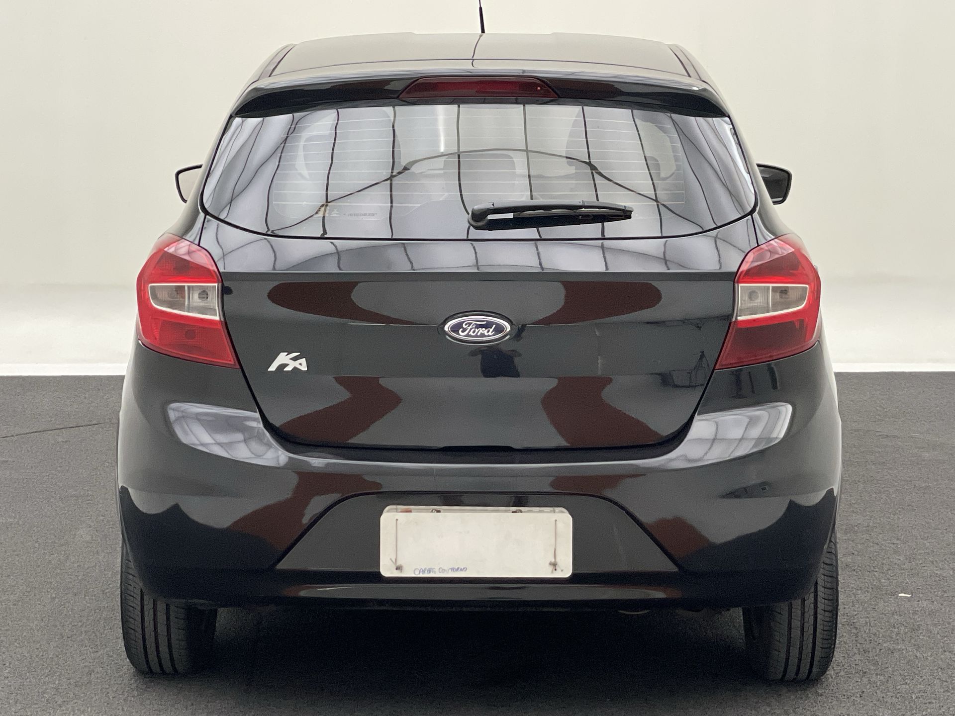 Ford-KA-Ka 1.0 SE/SE Plus TiVCT Flex 5p