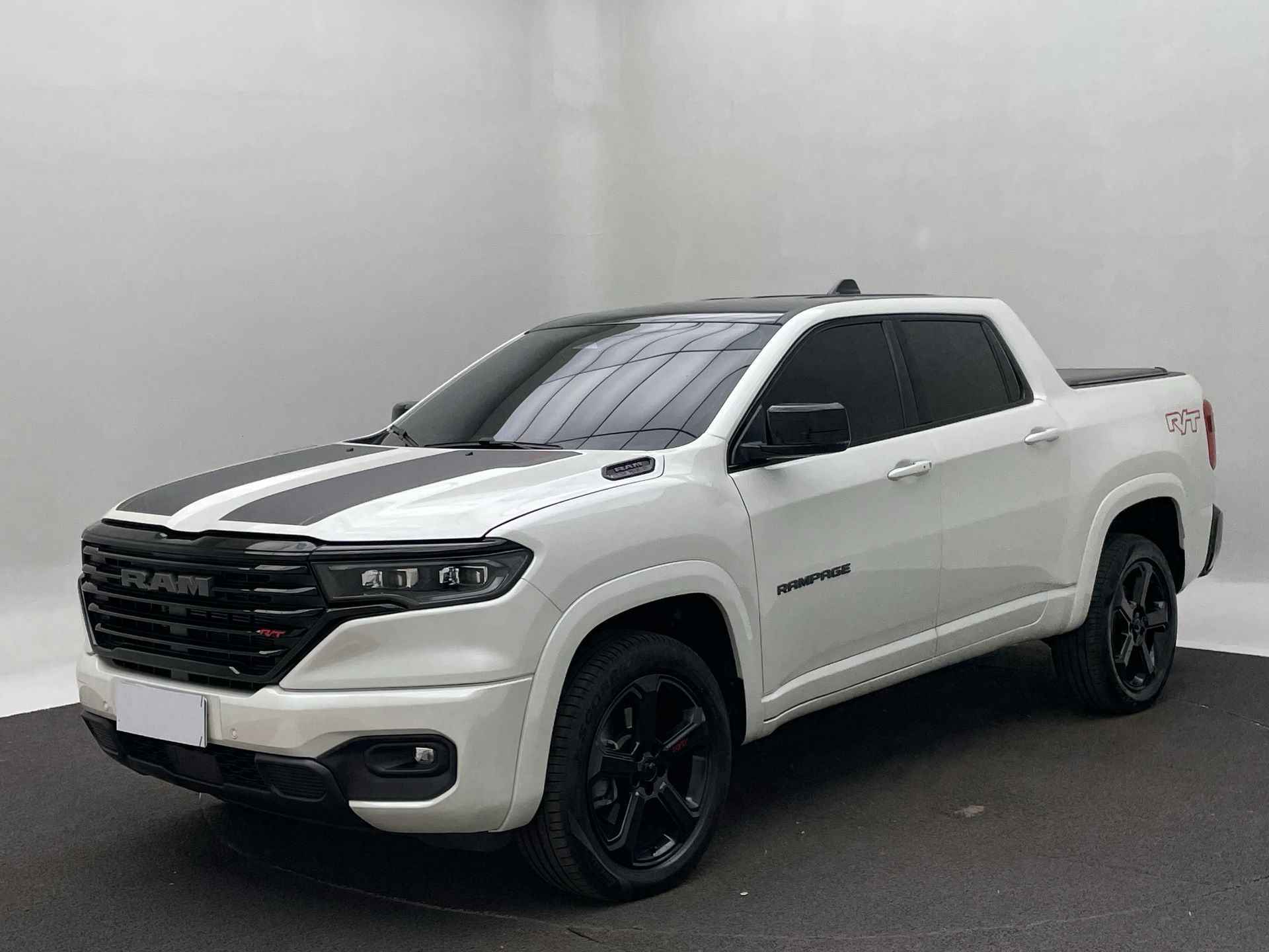 RAM-RAMPAGE-RAMPAGE R/T HURRIC. 4 2.0 TB CD 4X4 Aut.