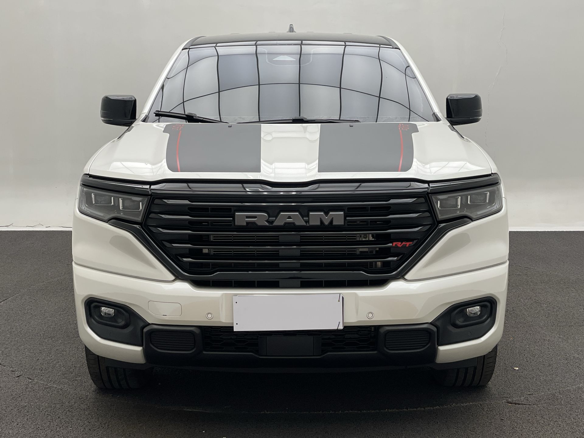 RAM-RAMPAGE-RAMPAGE R/T HURRIC. 4 2.0 TB CD 4X4 Aut.