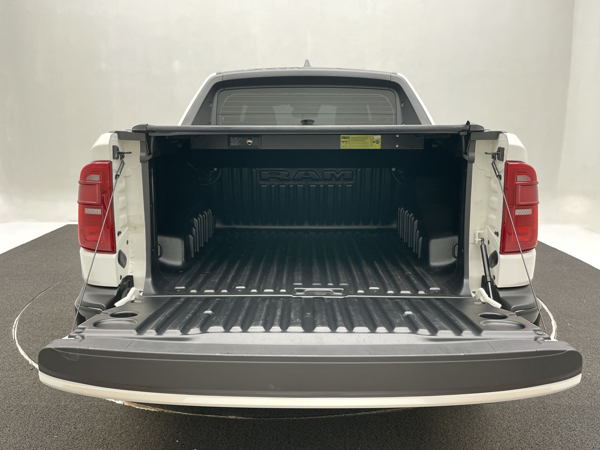 RAM-RAMPAGE-RAMPAGE R/T HURRIC. 4 2.0 TB CD 4X4 Aut.