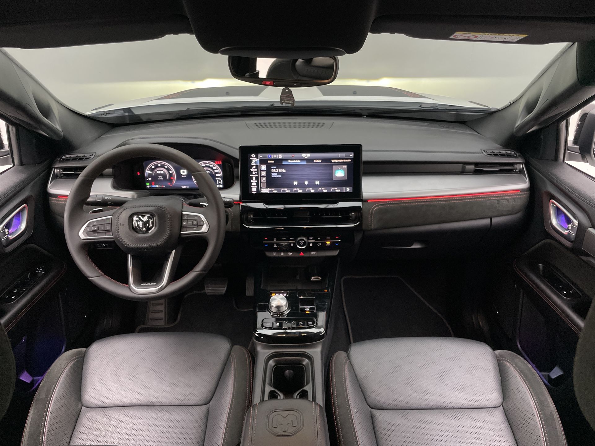 RAM-RAMPAGE-RAMPAGE R/T HURRIC. 4 2.0 TB CD 4X4 Aut.