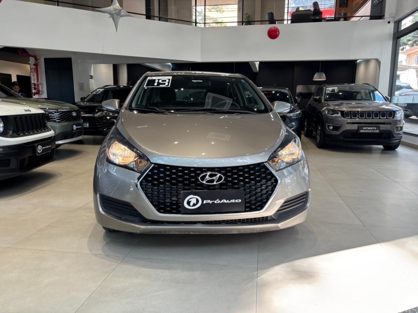 Hyundai-HB20-1.6 COMFORT PLUS 16V FLEX 4P AUTOMÁTICO