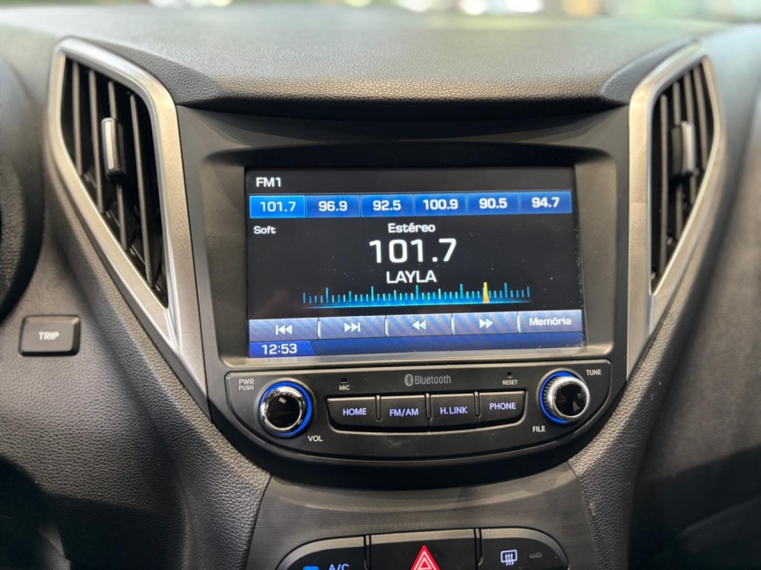 Hyundai-HB20-1.6 COMFORT PLUS 16V FLEX 4P AUTOMÁTICO