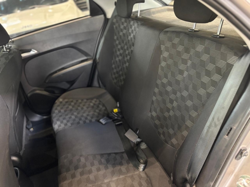 Hyundai-HB20-1.6 COMFORT PLUS 16V FLEX 4P AUTOMÁTICO