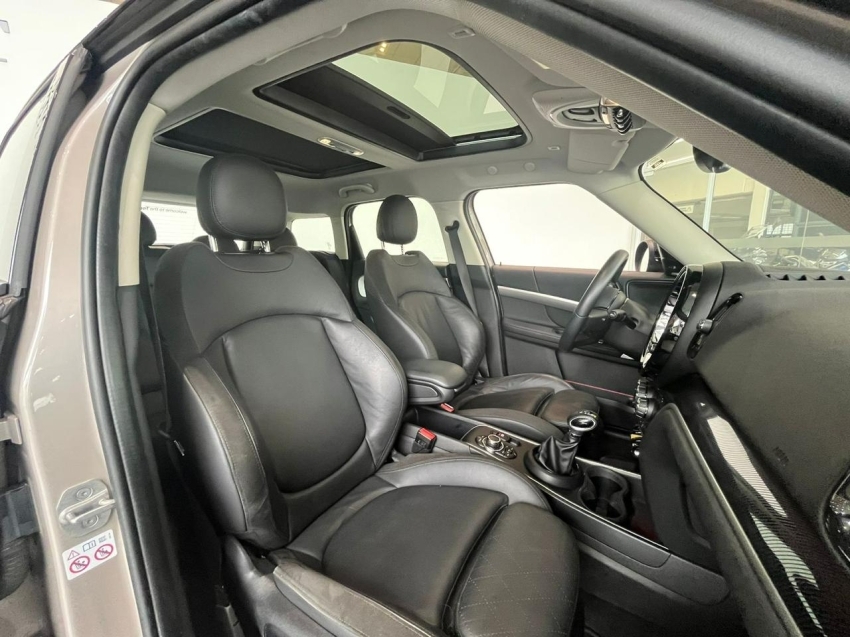 MINI-COUNTRYMAN-1.5 12V TWINPOWER TURBO HYBRID COOPER S E TOP ALL4 STEPTRONIC