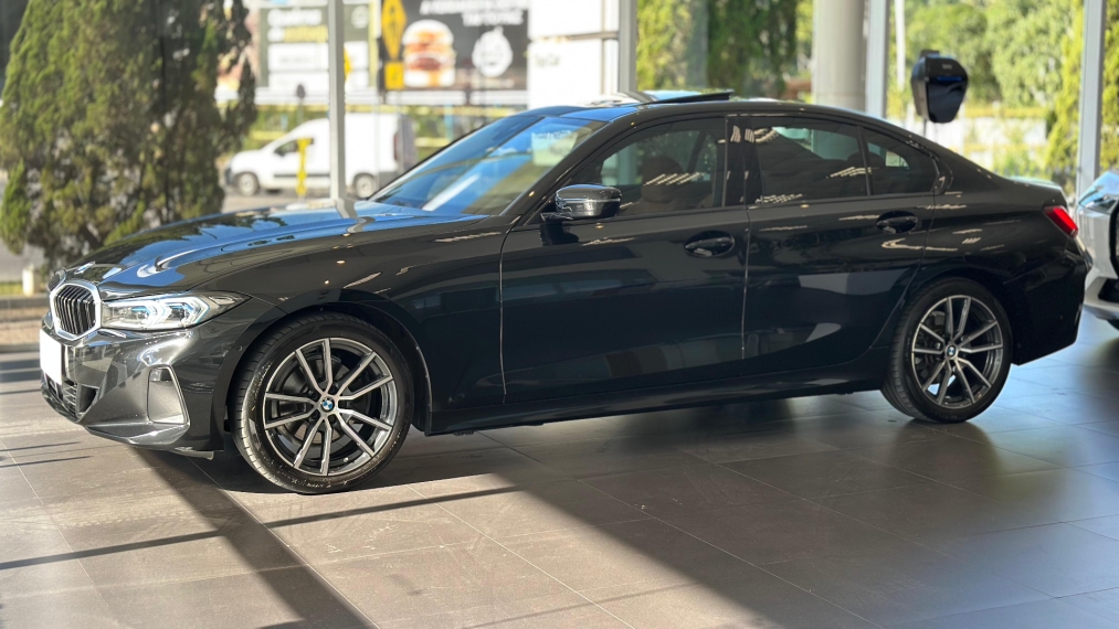 BMW-320i-2.0 16V TURBO FLEX SPORT GP AUTOMÁTICO