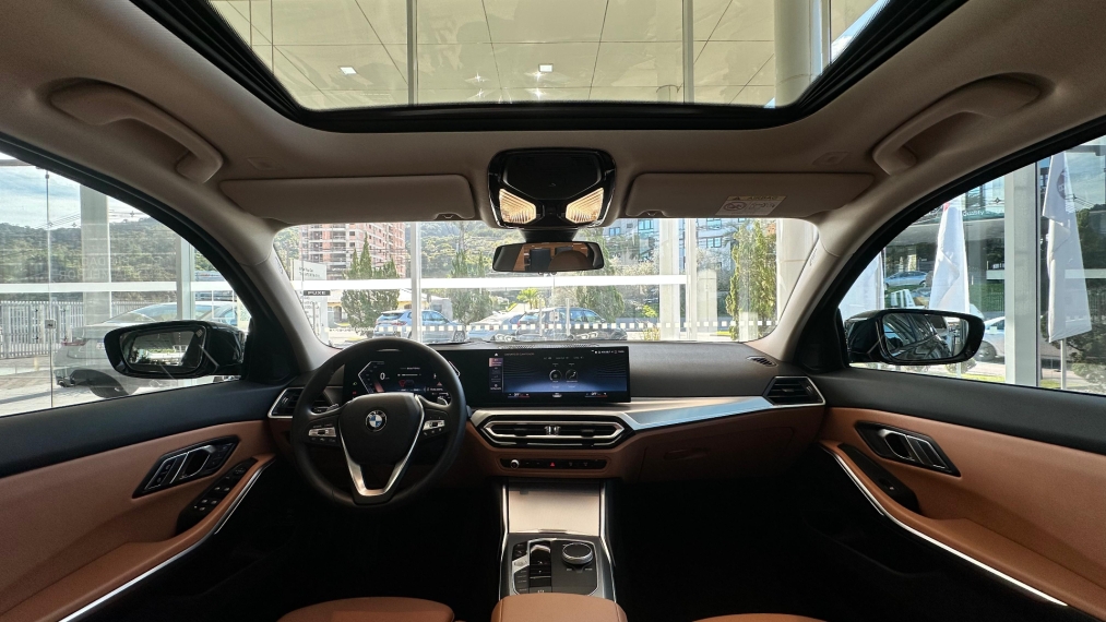 BMW-320i-2.0 16V TURBO FLEX SPORT GP AUTOMÁTICO