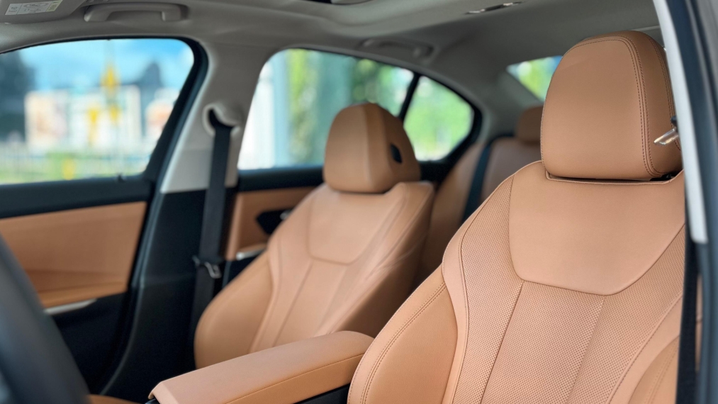 BMW-320i-2.0 16V TURBO FLEX SPORT GP AUTOMÁTICO