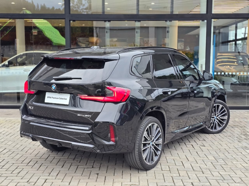 BMW-X1-2.0 16V TURBO GASOLINA SDRIVE20I M SPORT STEPTRONIC