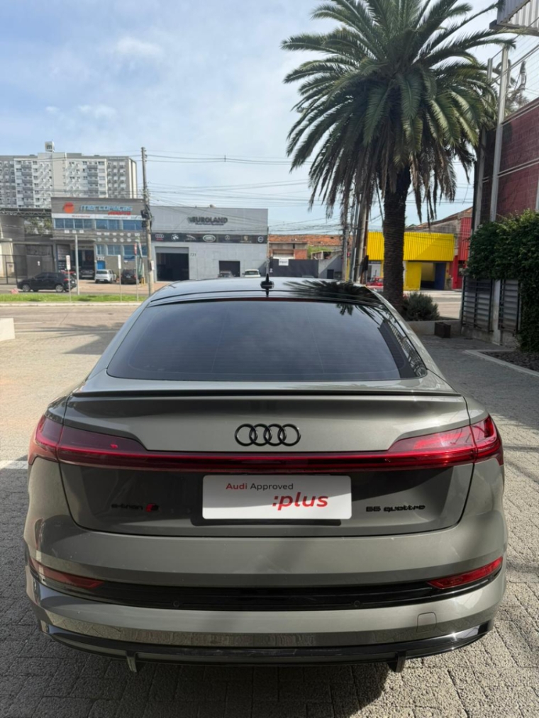 Audi-E-TRON-ELÉTRICO SPORTBACK PERFORMANCE BLACK QUATTRO