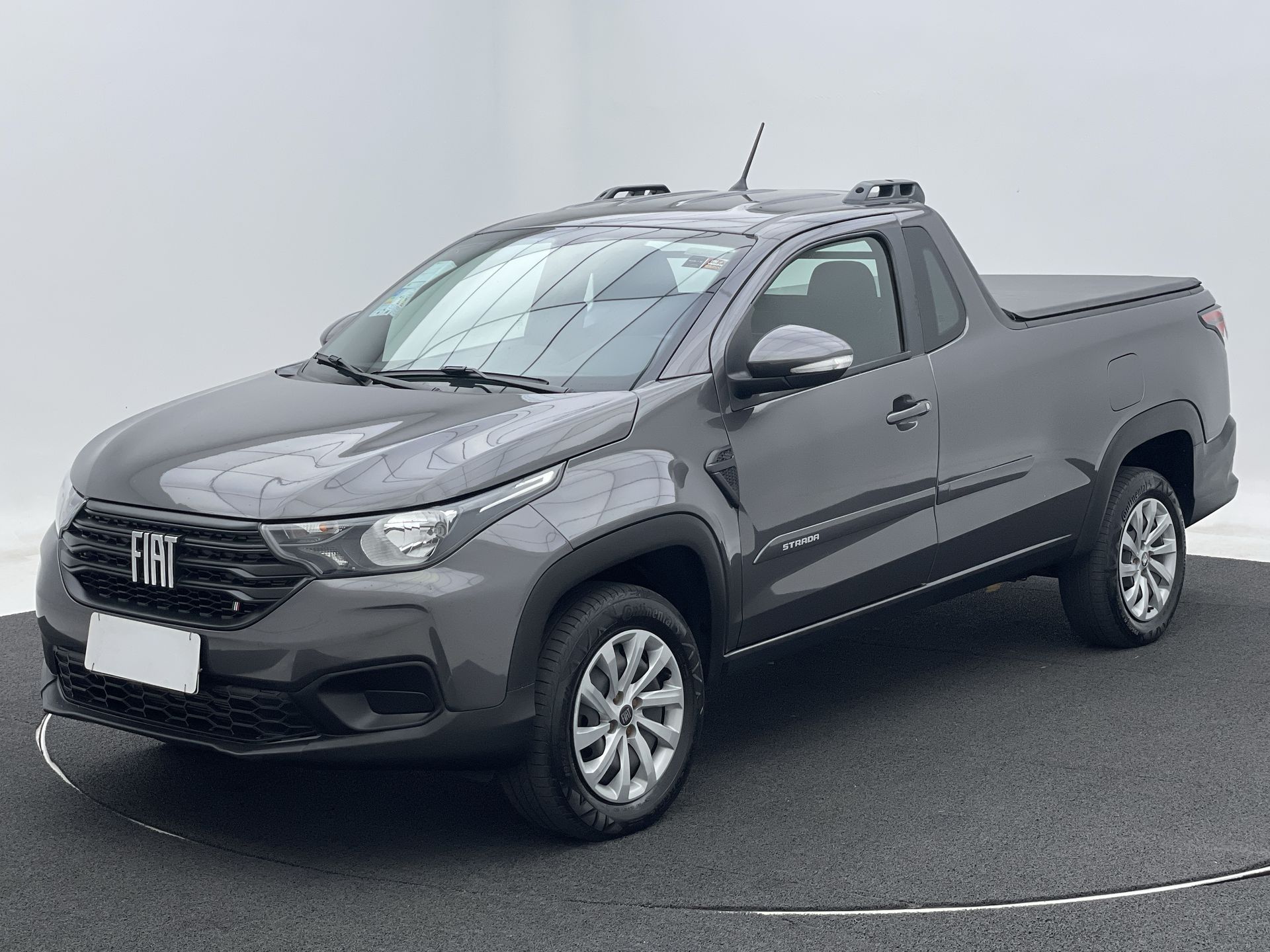 Strada Freedom 1.3 Flex 8V  CS Plus