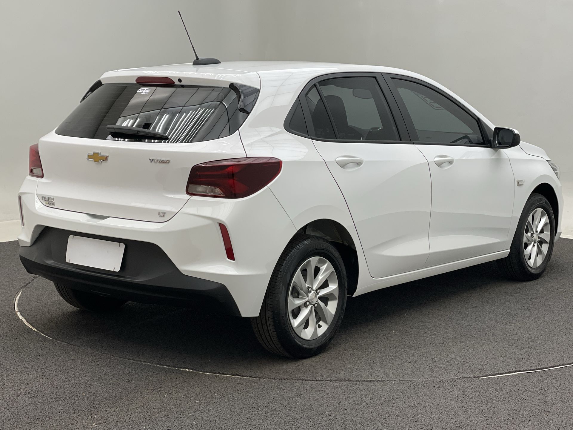 GM - Chevrolet-ONIX-ONIX HATCH LT 1.0 12V TB Flex 5p Mec.