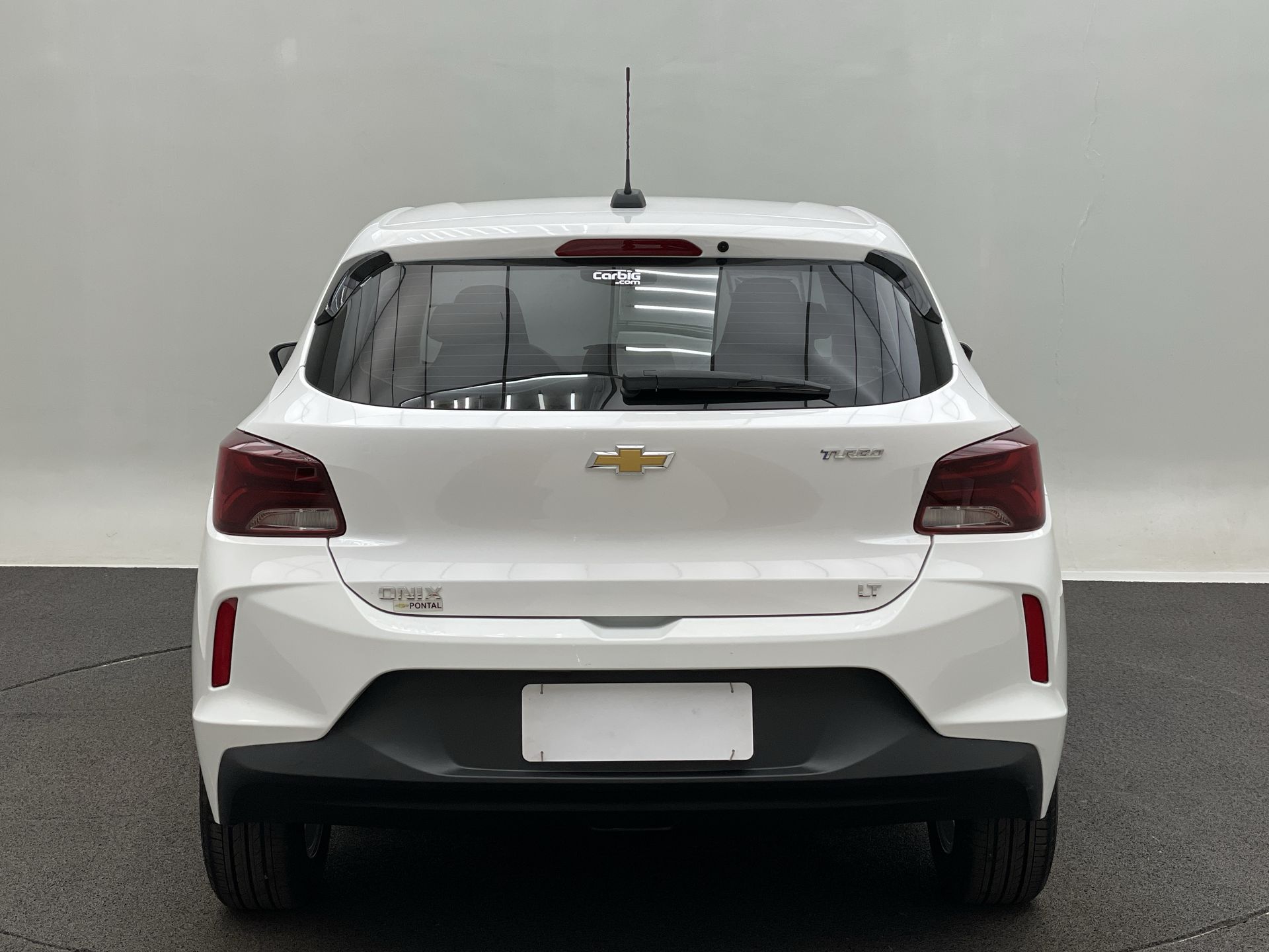 GM - Chevrolet-ONIX-ONIX HATCH LT 1.0 12V TB Flex 5p Mec.