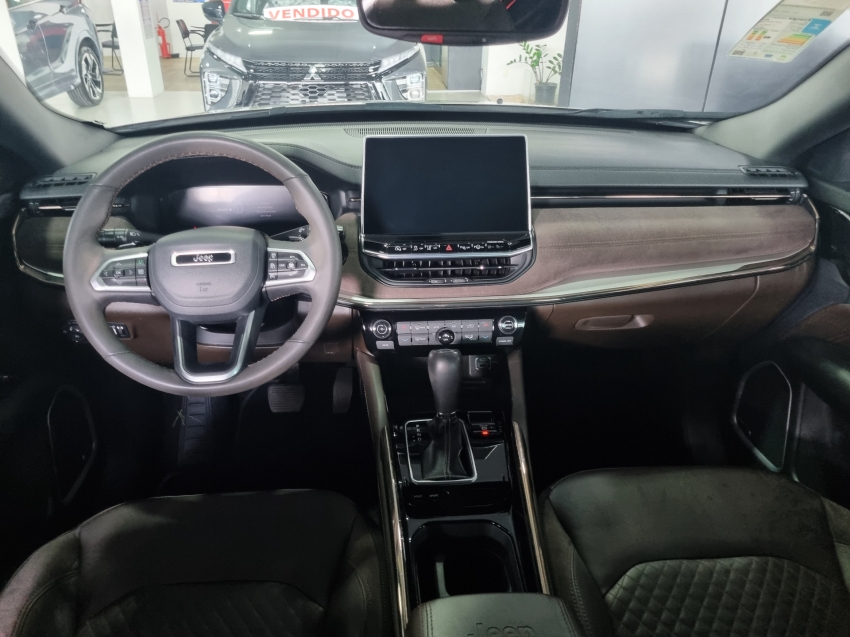 Jeep-COMMANDER-1.3 T270 TURBO FLEX OVERLAND AT6