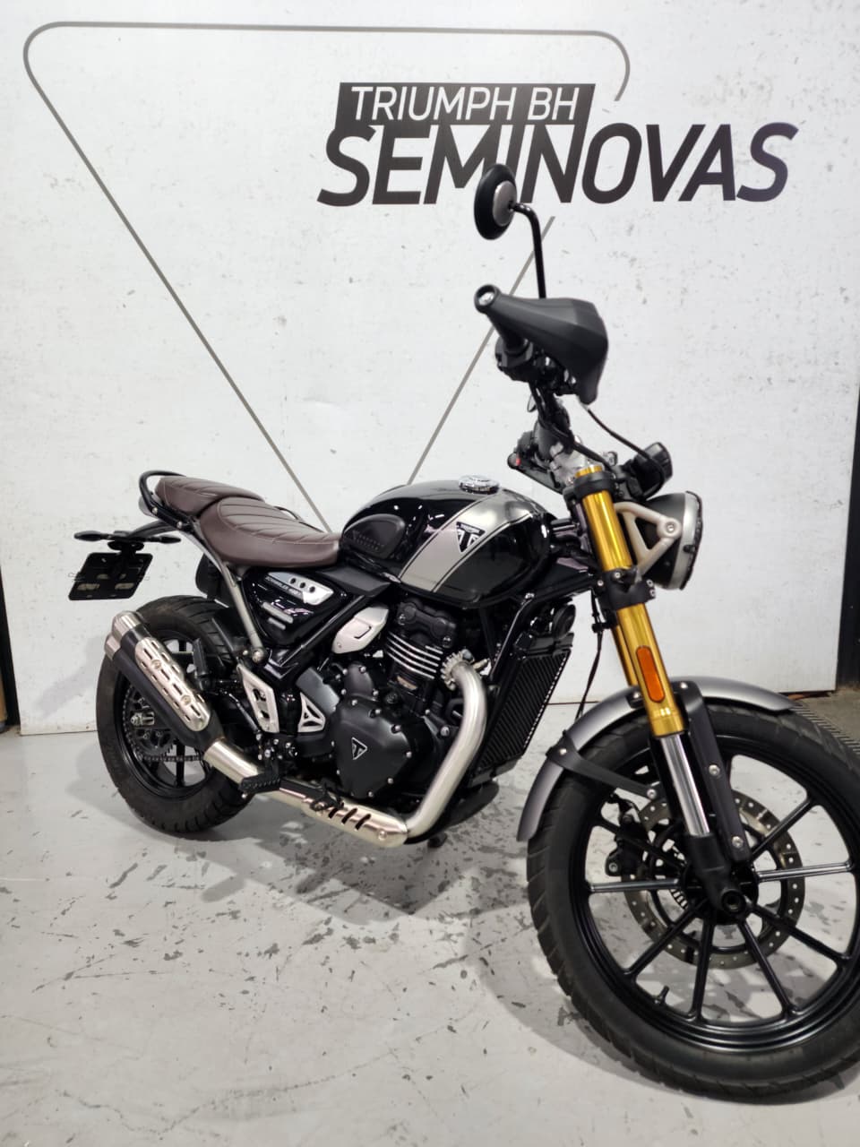 TRIUMPH-SCRAMBLER-SCRAMBLER 400 X