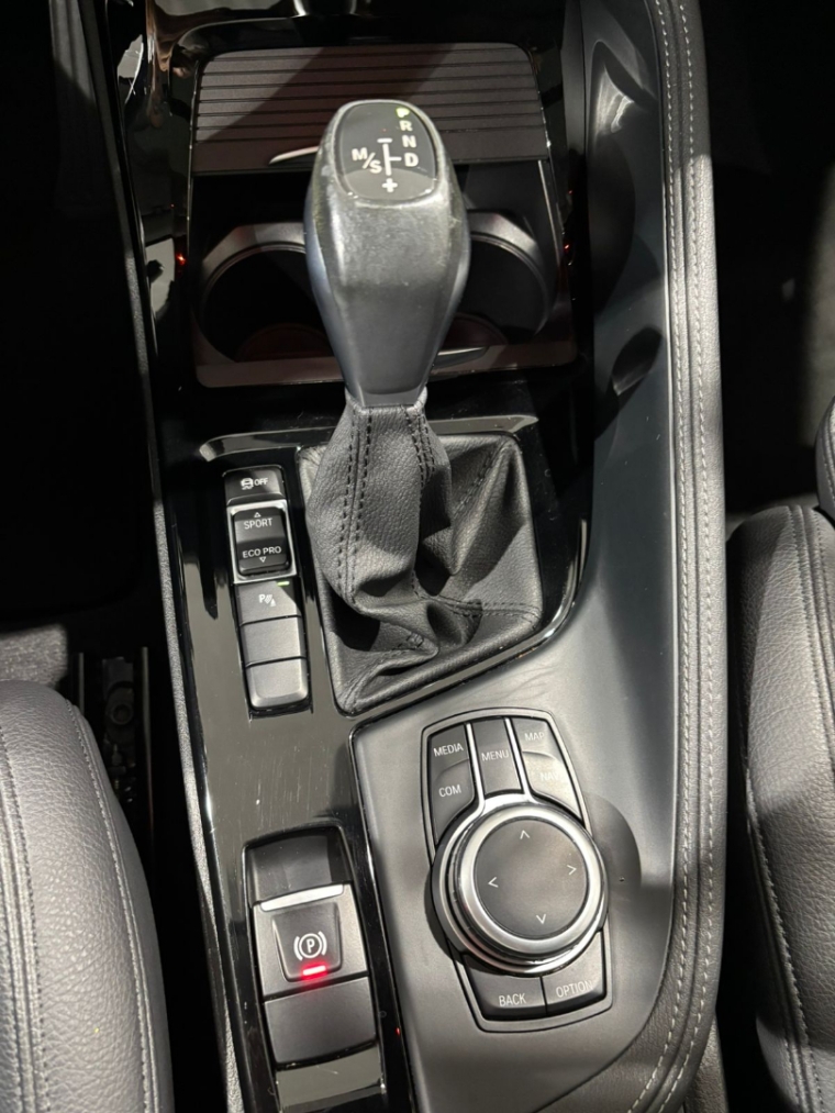 BMW-X1-2.0 16V TURBO ACTIVEFLEX SDRIVE20I 4P AUTOMÁTICO