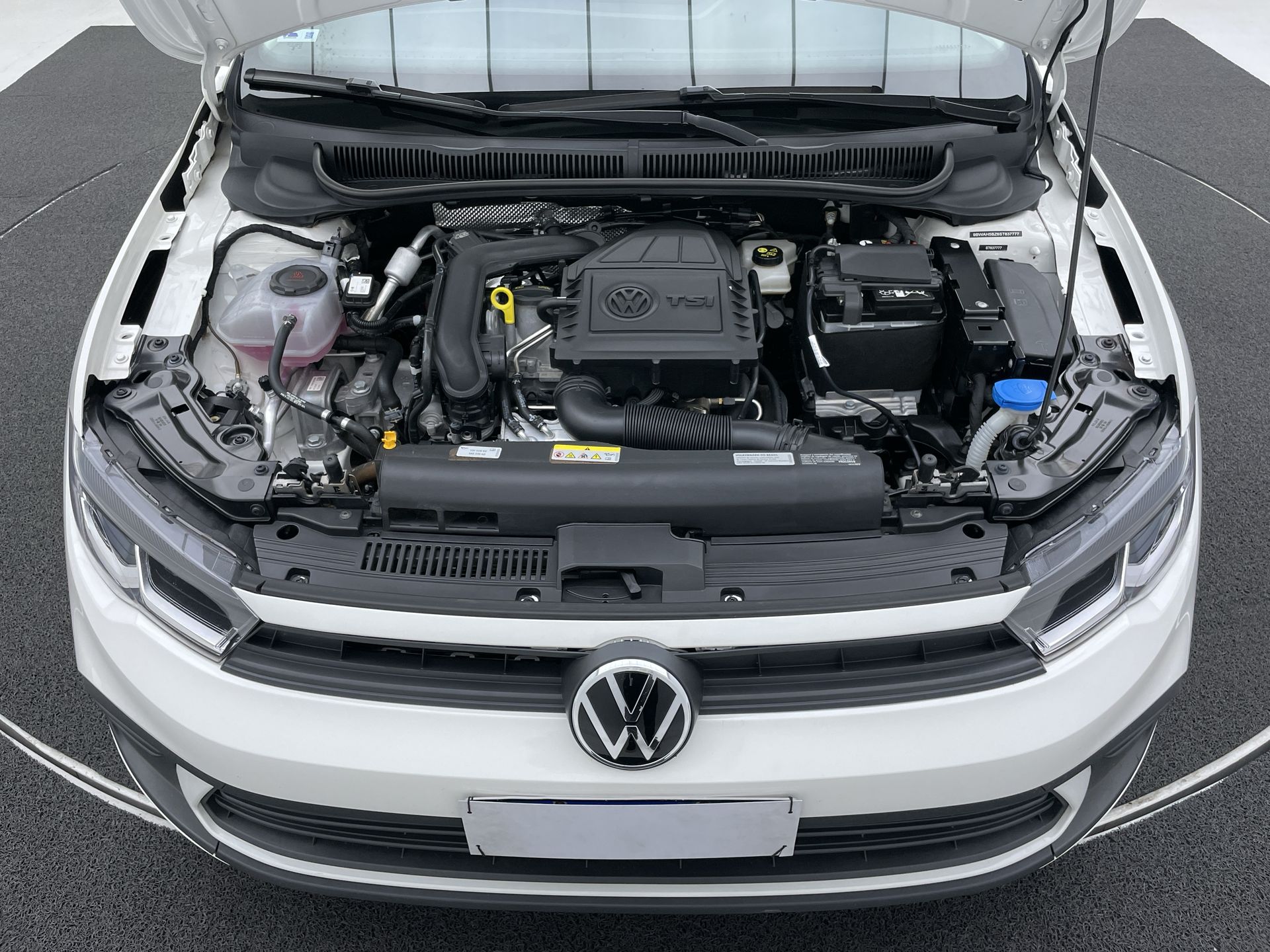 VW - Volkswagen-Polo-Polo 1.0 TSI Flex 12V 5p