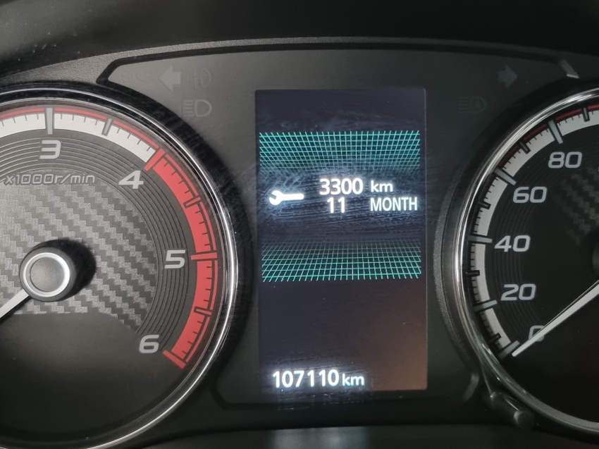 Mitsubishi-L200 TRITON-2.4 16V TURBO DIESEL SPORT HPE-S CD 4P 4X4 AUTOMÁTICO