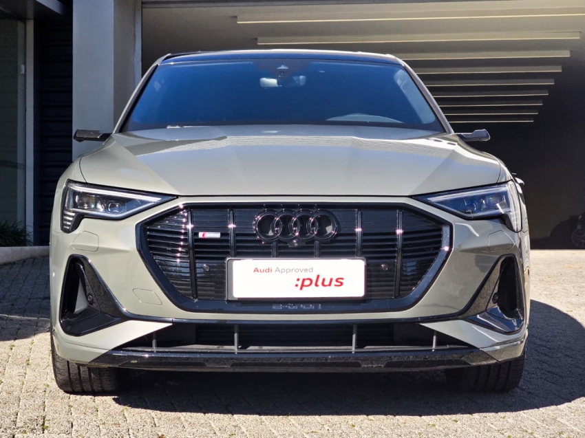 Audi-E-TRON-ELÉTRICO SPORTBACK PERFORMANCE BLACK QUATTRO