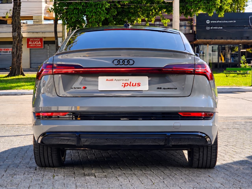Audi-E-TRON-ELÉTRICO SPORTBACK PERFORMANCE BLACK QUATTRO