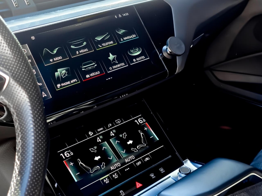 Audi-E-TRON-ELÉTRICO SPORTBACK PERFORMANCE BLACK QUATTRO