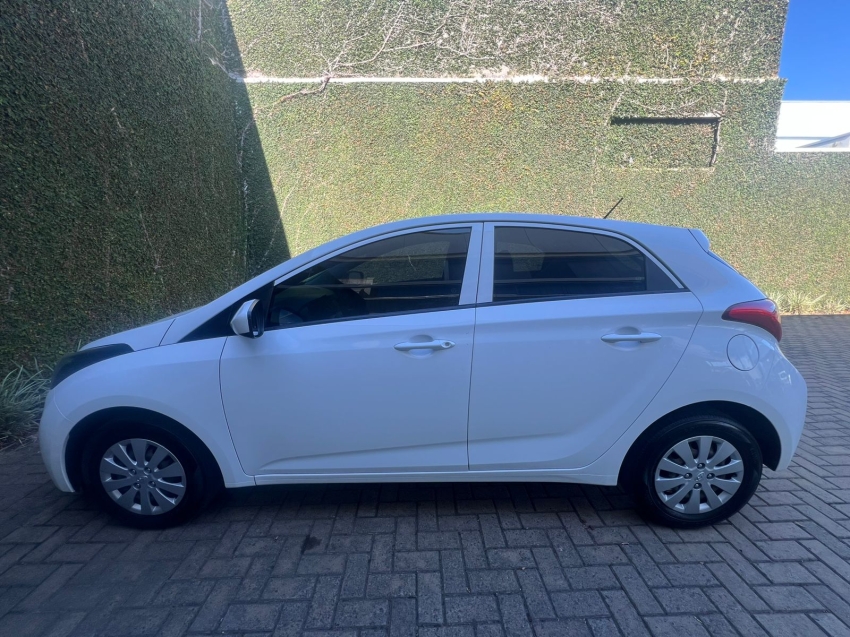 Hyundai-HB20-1.0 COMFORT 12V FLEX 4P MANUAL