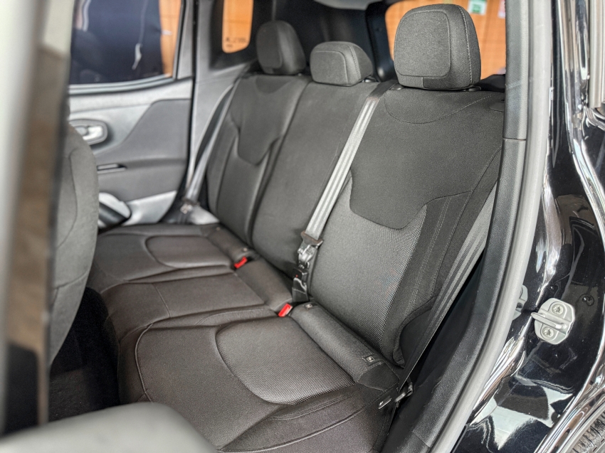 Jeep-RENEGADE-1.8 16V FLEX SPORT 4P AUTOMÁTICO